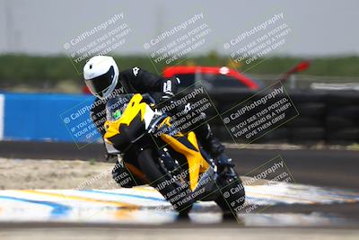 media/Jun-07-2025-TrackDaz (Sat) [[4413525952]]/C Group/1240pm (Turn 1)/